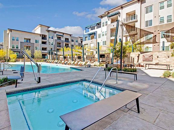 5th image of 17350 Humphreys Pkwy #11403H