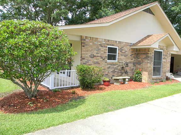 2nd image of 12123 Partridgewood Dr