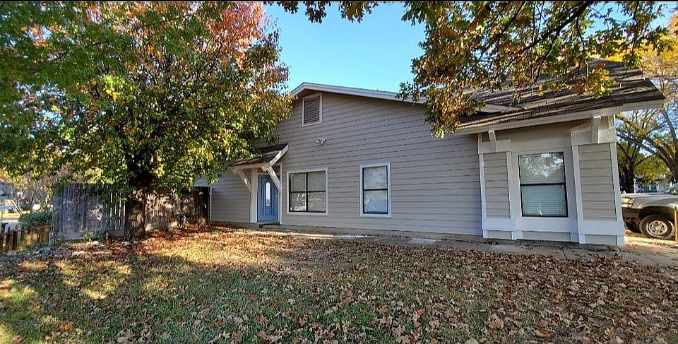 1st image of 3901 Heritage Hill Dr