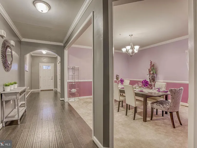 728 Falcon Ln — Photo 6