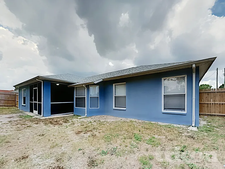 10499 Little St — Photo 16