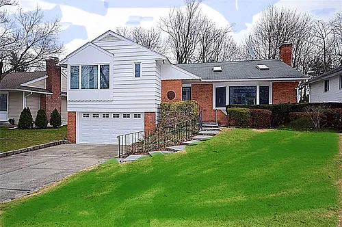 5 Gilbert Rd Photo 1