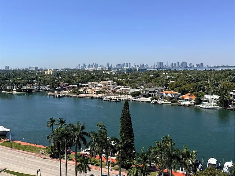 5161 Collins Ave #1506 — Photo 3