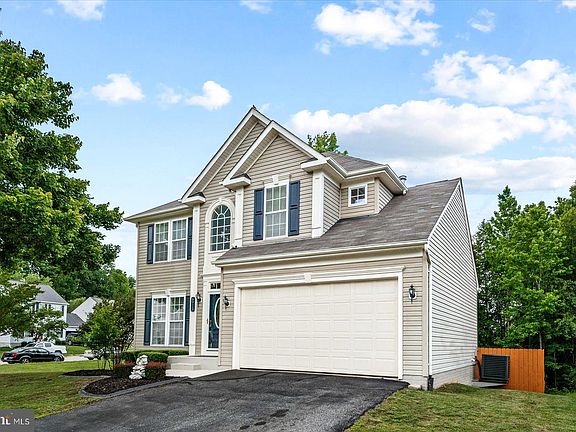 2nd image of 6915 Yeoman Ct