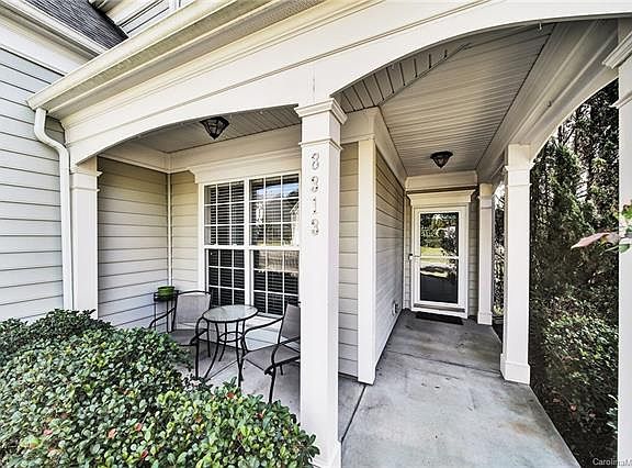 4th image of 8313 White Horse Dr