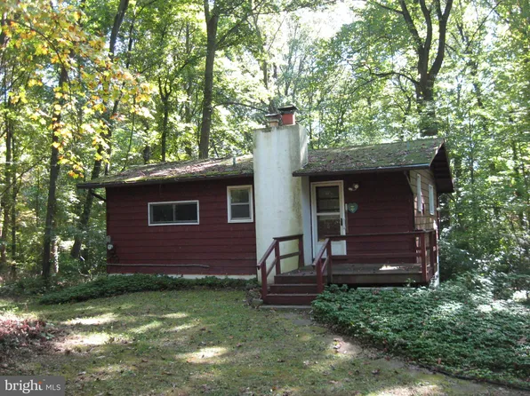 615 Grouse Rd, Malvern, PA 19355