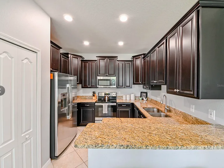 13529 Crest Lake Dr — Photo 9