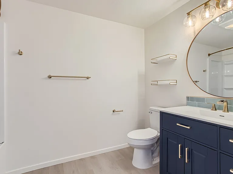 4612 NE Lombard St #3 — Photo 5