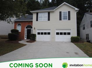 5180 Harbins Point Ln, Lilburn, GA 30047