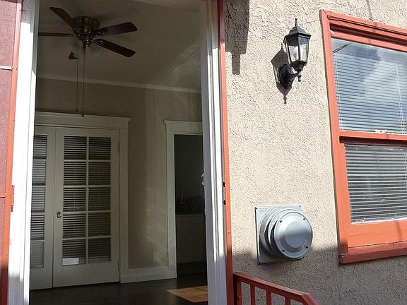 5th image of 716 Raymond Ave APT 18