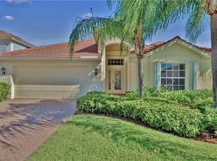 9054 Shadow Glen Way, Fort Myers, FL 33913