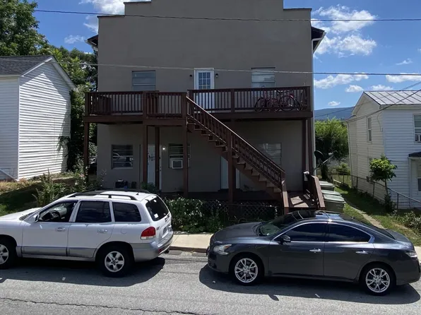 260 Port Republic Rd APT 5, Waynesboro, VA 22980