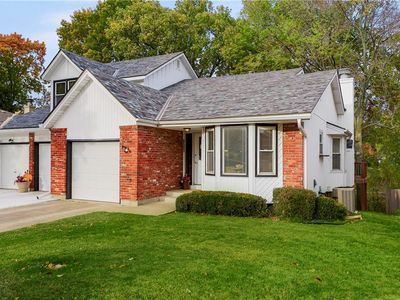 12400 W 105th Ter, Overland Park, KS, 66215