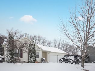 25915 Fox Tail Trl, South Bend, IN