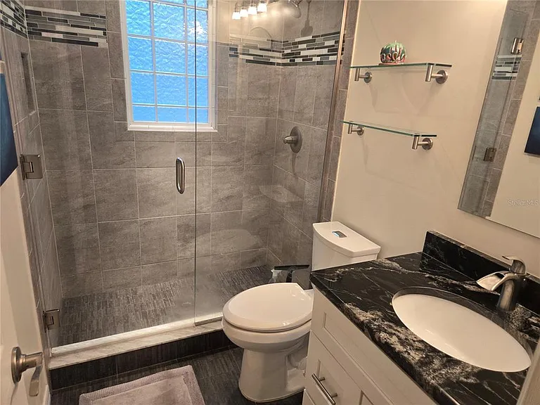 7605 SW 7th Pl — Photo 12
