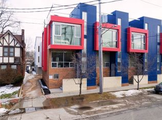 1671 E 118th St, Cleveland, OH 44106