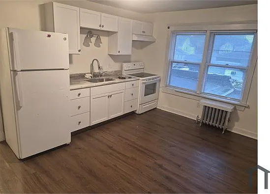 2 bed, 1075 sqft, $1,650 — Photo 2