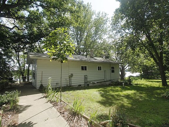 2nd image of W4945 County Road C
