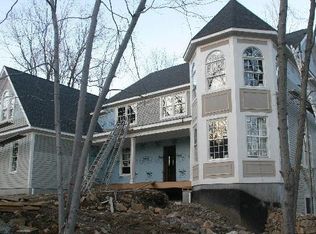 5 Louis Allen Dr, Danbury, CT 06811