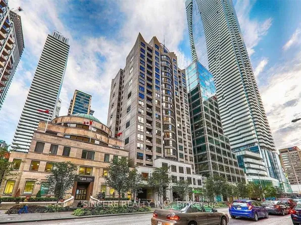 55 Bloor St E, Toronto, ON