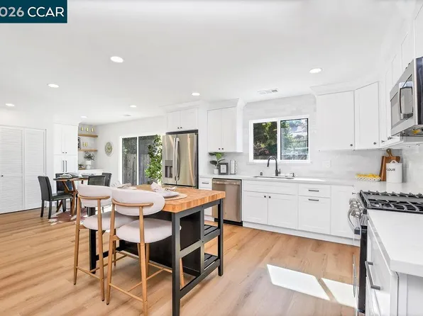 4395 Cabrilho Dr, Martinez, CA 94553