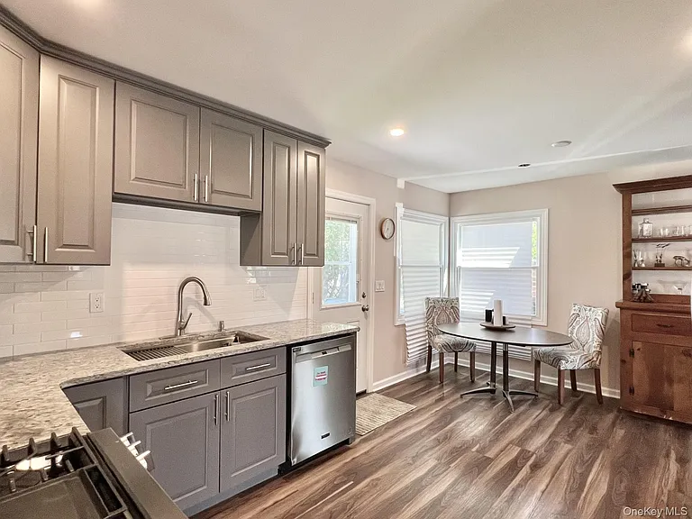7 Mindy Ln — Photo 9