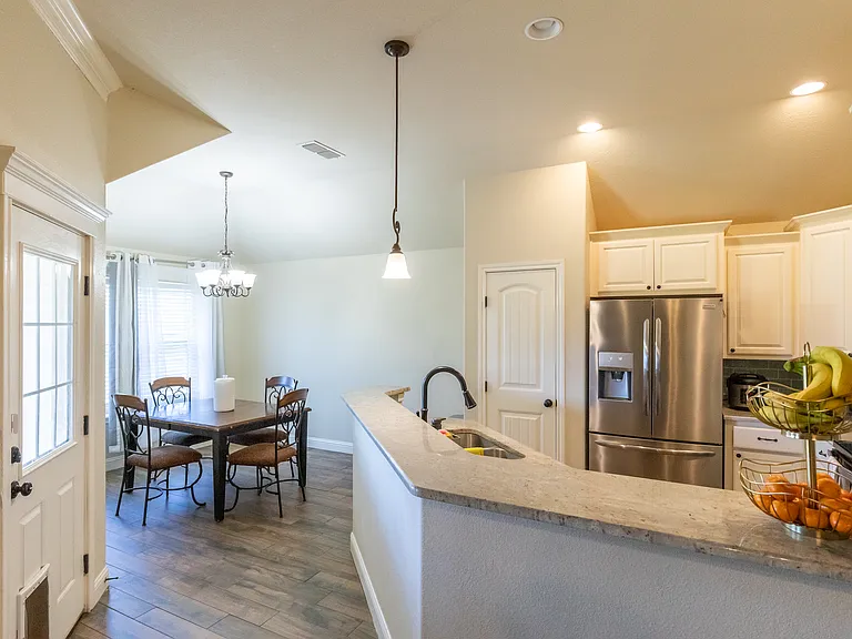 349 Whiterock Dr — Photo 7