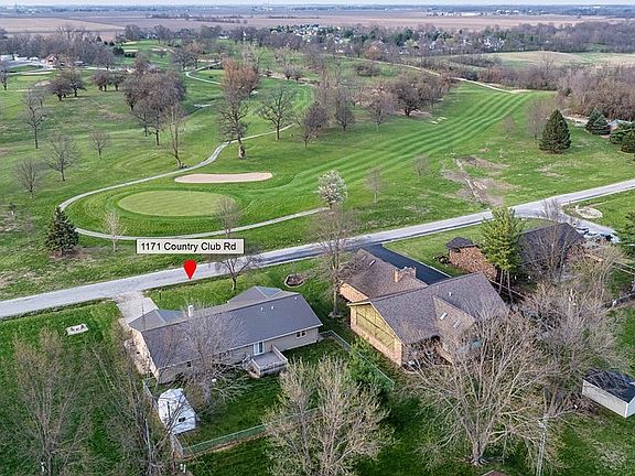 2nd image of 1171 Country Club Rd