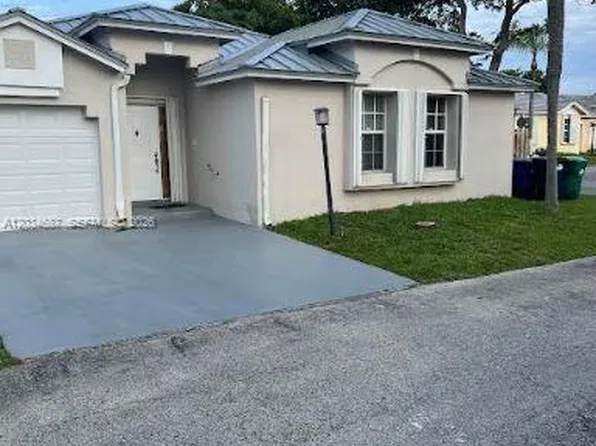 12338 SW 144th Ter, Miami, FL 33186