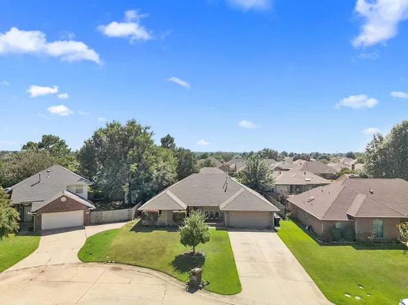 1308 SW 108th Pl, Oklahoma City, OK 73170