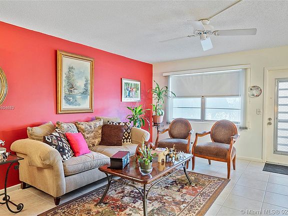 4th image of 235 Newport O #235