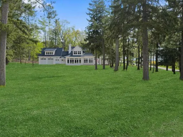 582 W Bluff Dr Parcel B, Harbor Springs, MI 49740