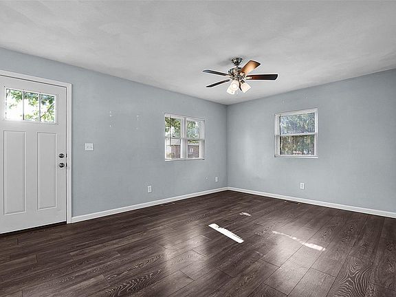 3rd image of 601 Washington Ave
