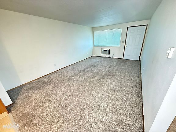 3rd image of 1009 S 41st Ave APT 2