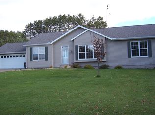 329 Spruce Ln, Antigo, WI 54409