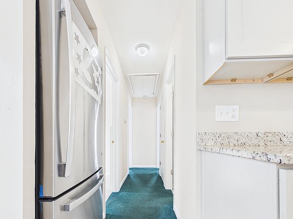 5th image of 830 Palmer Ave
