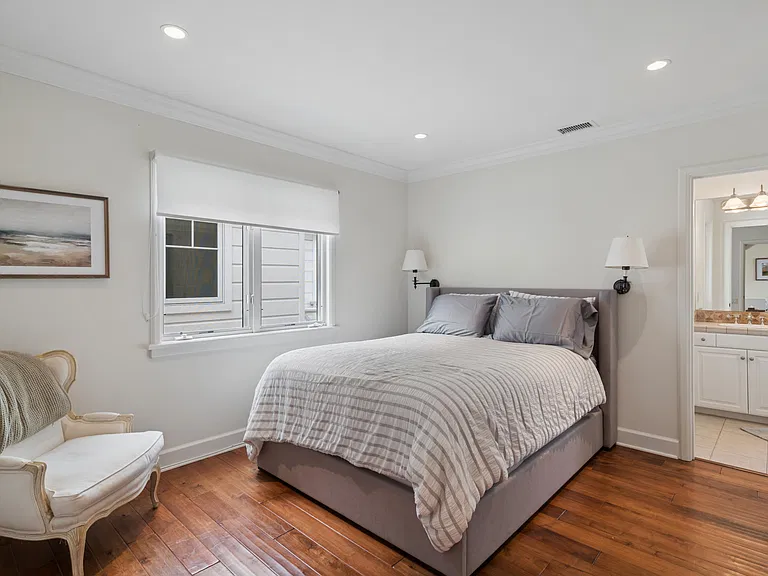 213 Coral Ave — Photo 35