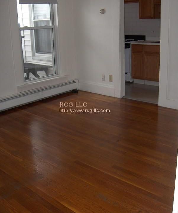 2nd image of 138 S Common St APT 101