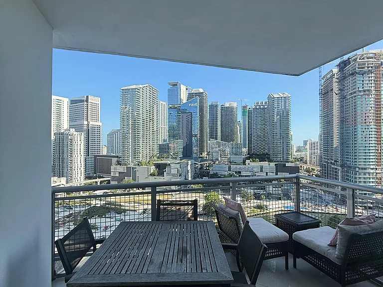 350 S Miami Ave #2208 — Photo 1