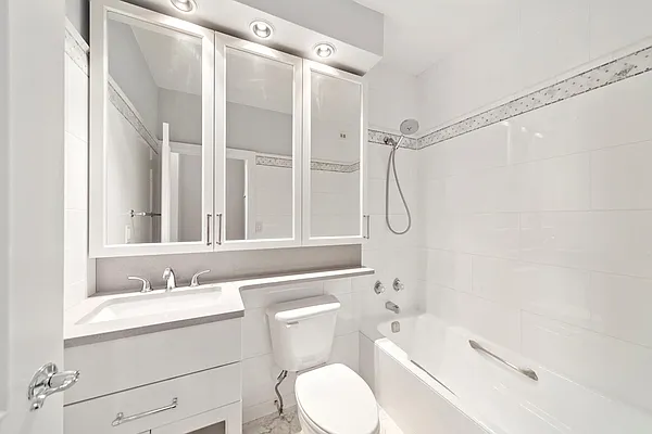 Sold by Douglas Elliman | media 14