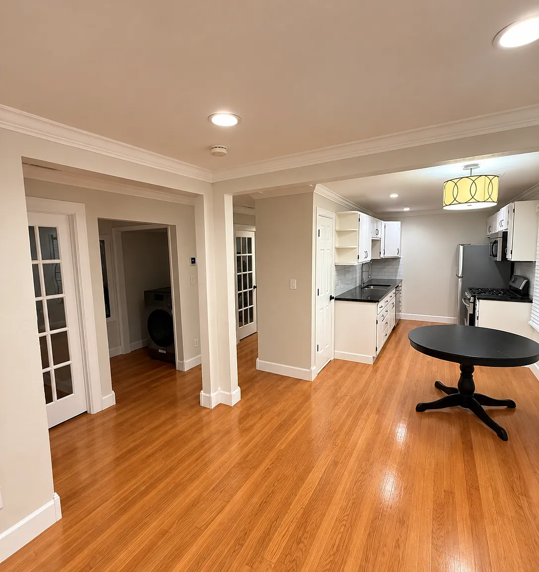 2 bed, 956 sqft, $2,500 — Photo 4