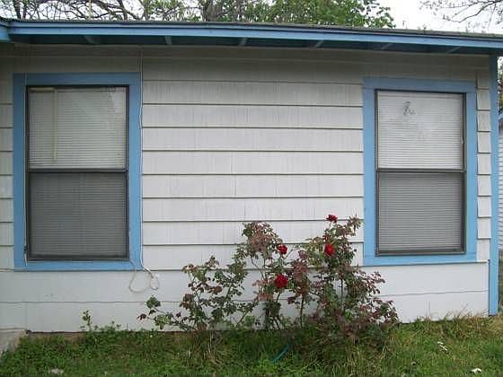 1st image of 119 Dawnview Ln