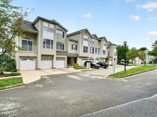 57 Hancock Dr, Morristown, NJ 07960