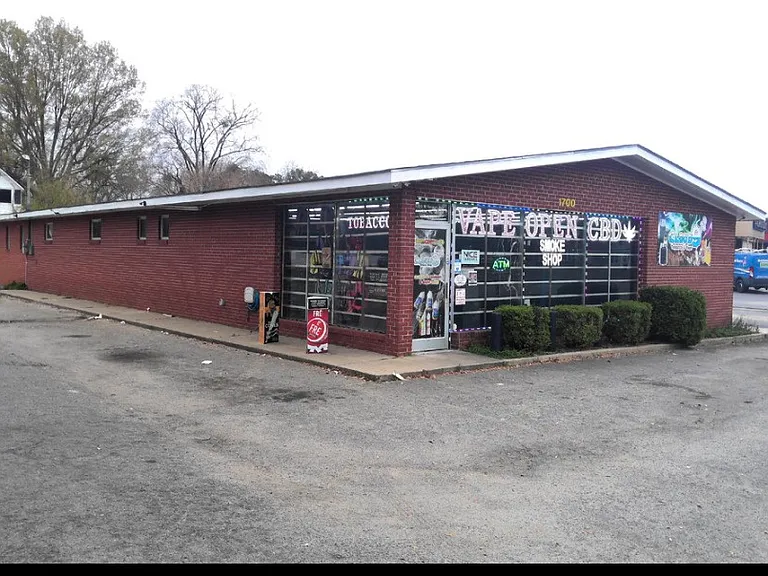 1700 W Vernon Ave — Photo 1