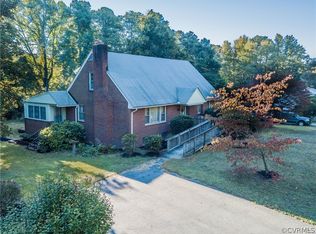 12301 Parker Ln, Chester, VA 23831