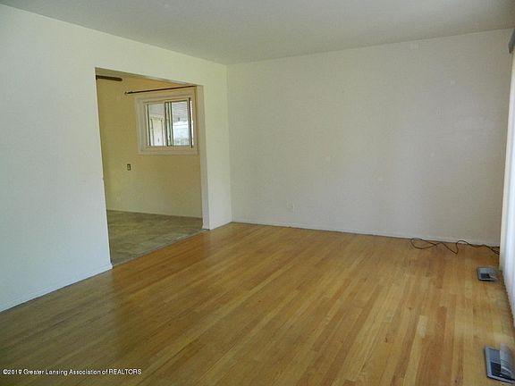 20161004181431147967000000-o