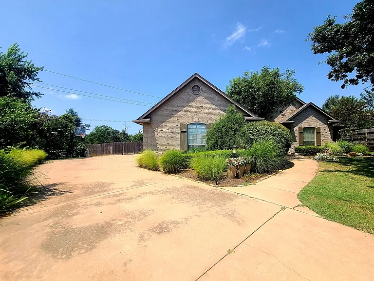 413 Hamptonridge Rd — Photo 53