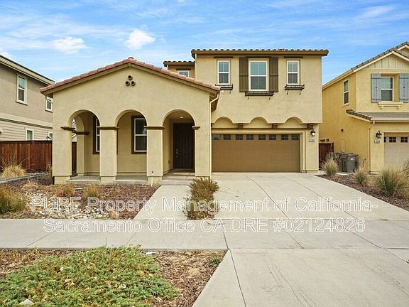 2nd image of 1905 Miekle Ave