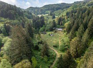 21225 E Beaver Creek Rd, Cloverdale, OR 97112