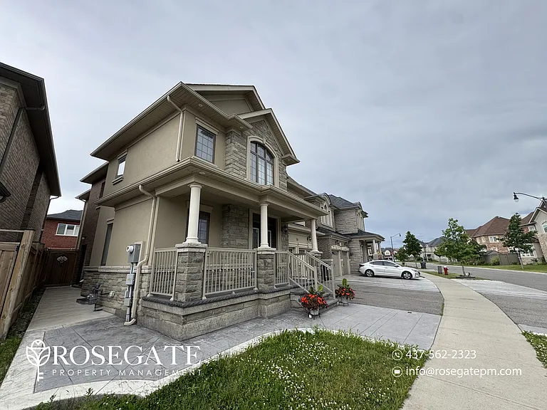 16 Bucksaw St #2 — Photo 13